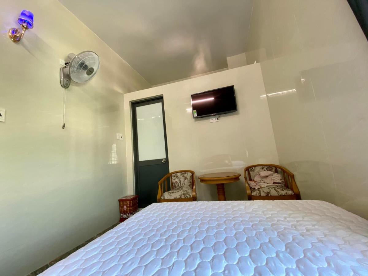 Nha Nghi Duy Tan Motel 140 Nguyen Du 0353007568 Quảng Ngãi Kültér fotó