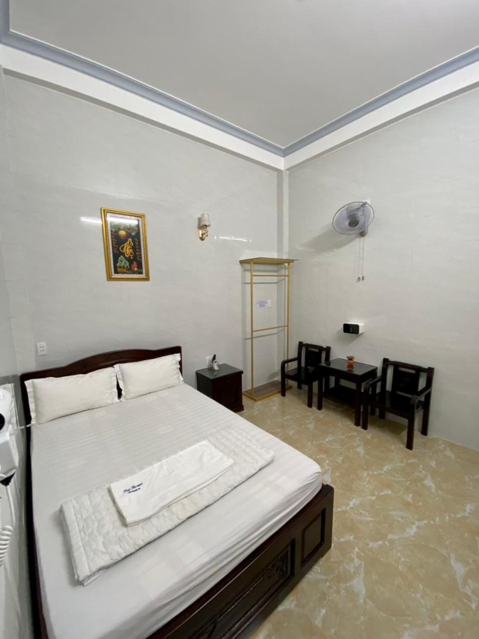 Nha Nghi Duy Tan Motel 140 Nguyen Du 0353007568 Quảng Ngãi Kültér fotó